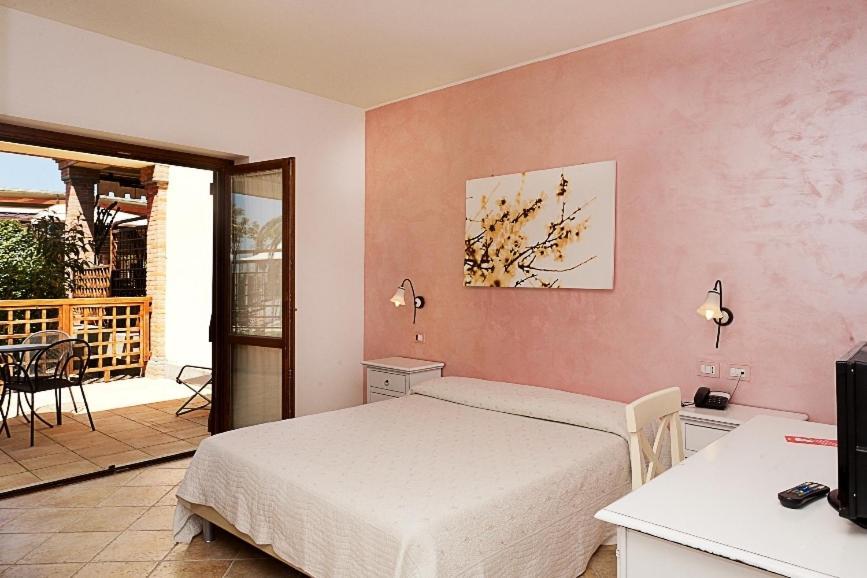 Corte In Fiore Ardea Room photo